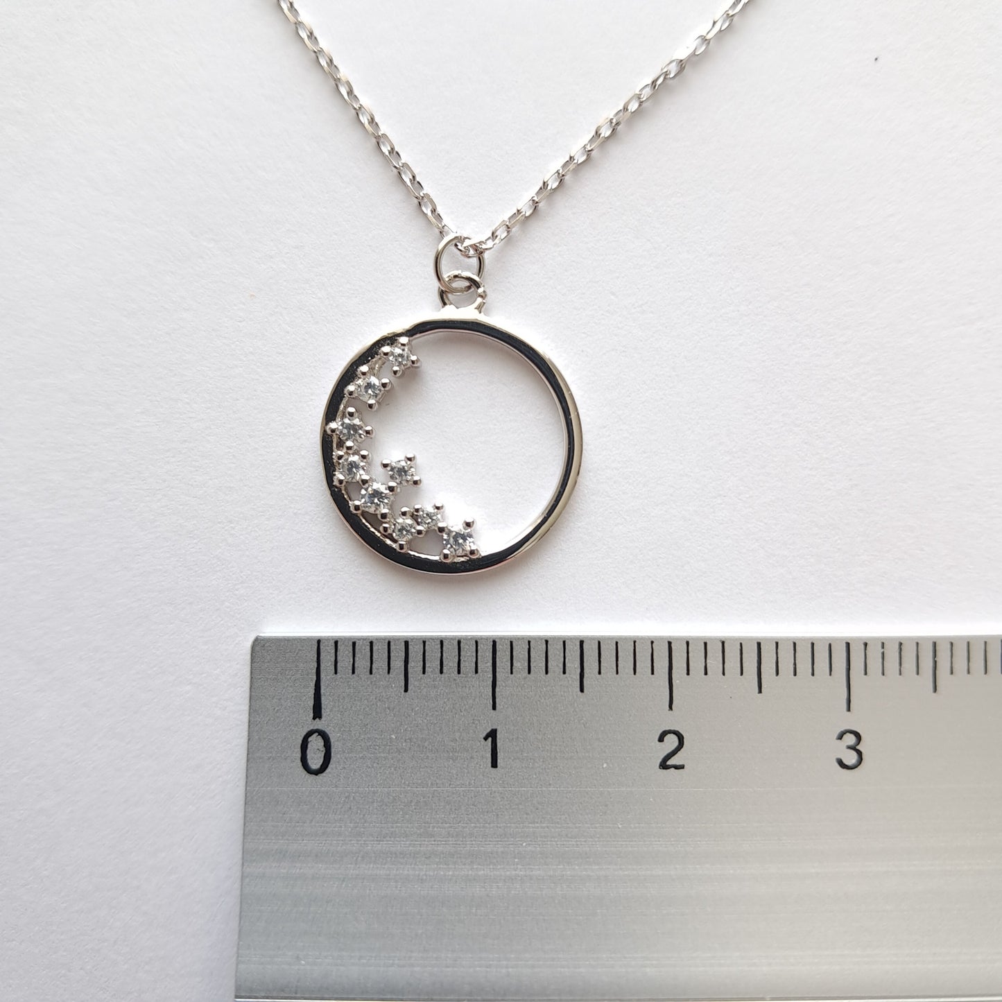 Collier Cercle Éternel en Argent 925 - L'Éclat Intemporel Qui Attire Tous Les Regards