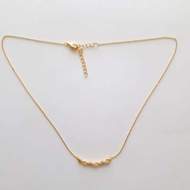 Collier Plaqué Or – Éclat Torsadé, Élégance Bleutée en Mouvement C mon shopping™