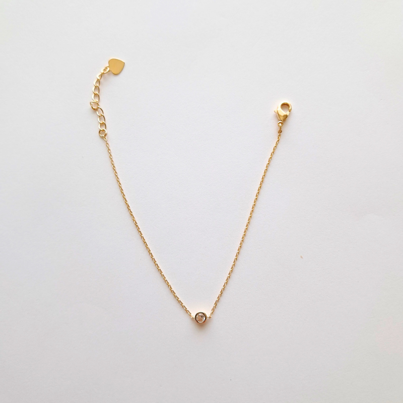 Bracelet Plaqué Or - l'éclat d'un solitaire, le charme du détail