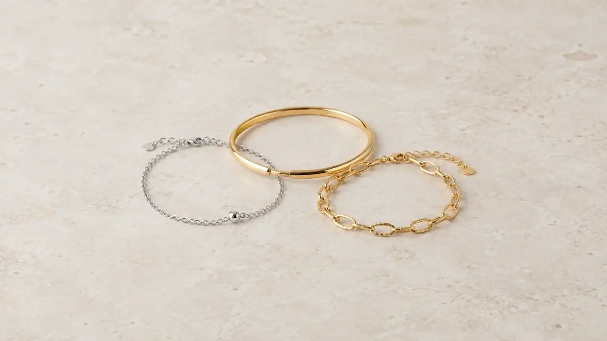 Bracelets pour femme en acier inoxydable, aux styles variés