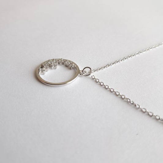 Collier Cercle Éternel en Argent 925 - L'Éclat Intemporel Qui Attire Tous Les Regards