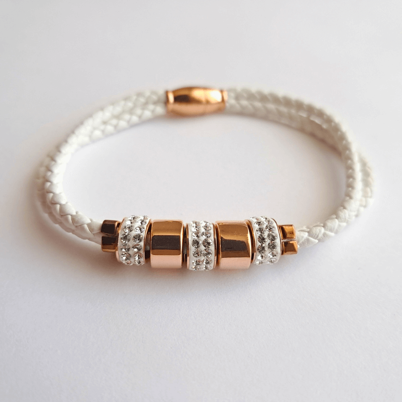 Bracelet cordon femme blanc avec perles doré rose et pierres synthétiques