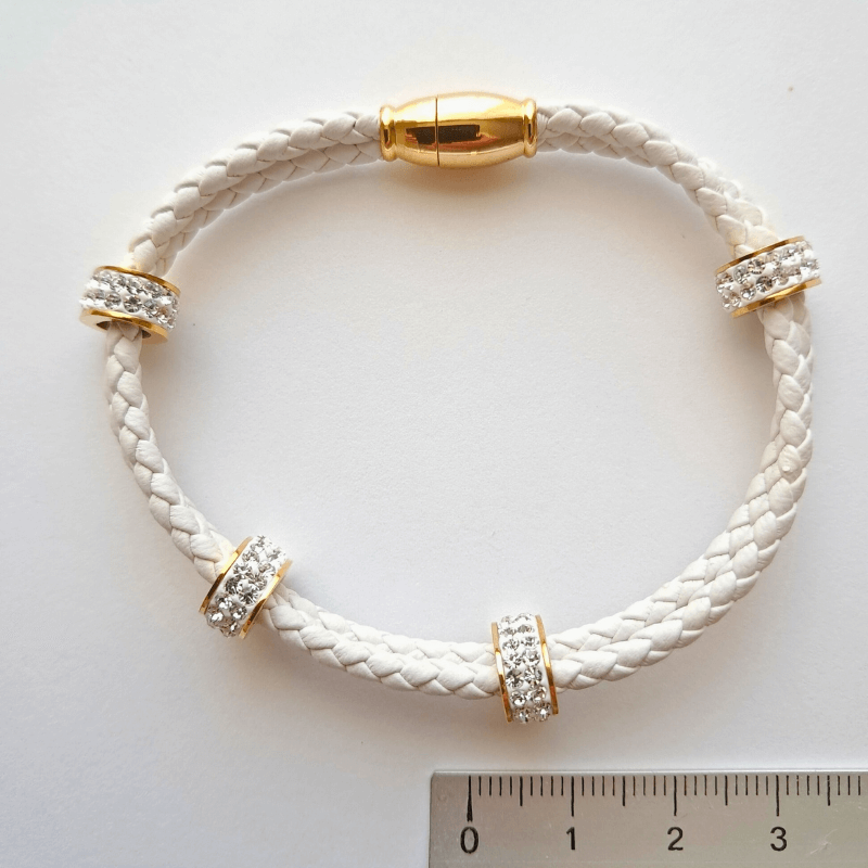 Bracelet cordon femme blanc avec perles dorées et pierres synthétiques