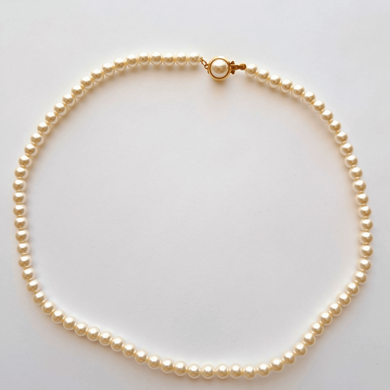 Collier en perles de Majorque blanches imitation