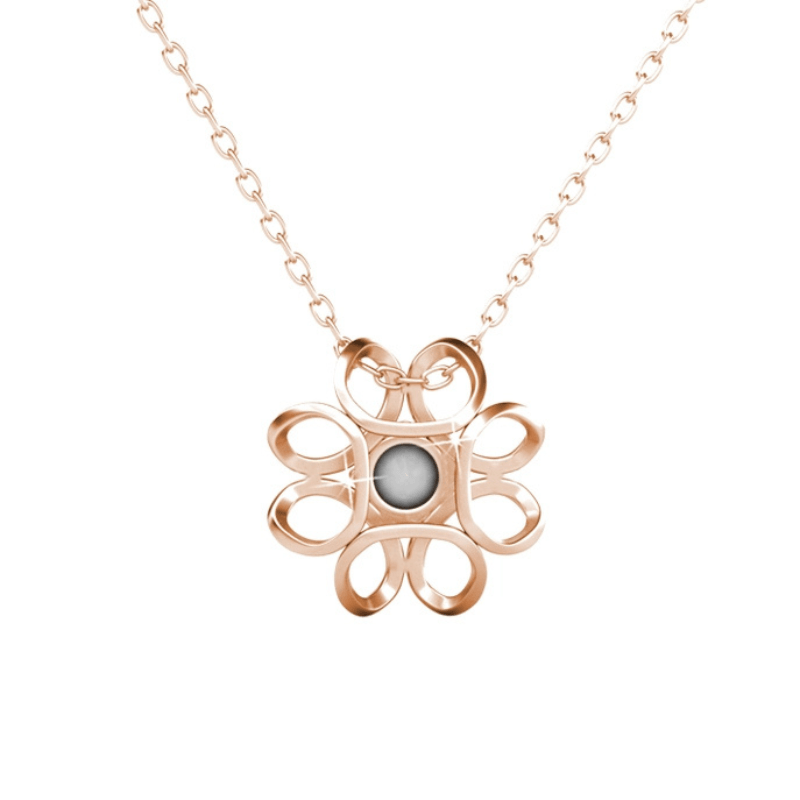 Collier Fleur Dorée Rosée – Élégance Délicate Éclat Féminin
