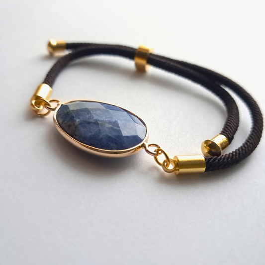 Bracelet Cordon Sodalite – Équilibre & Style à Votre Poignet
