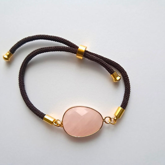 Bracelet Cordon Quartz Rose – Amour et Douceur au Quotidien